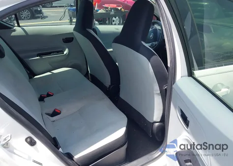 2013 Toyota Prius C One from USA, damaged, VIN JTDKDTB31D1545162